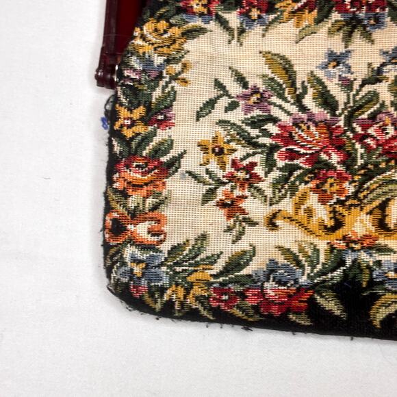 Vintage 1950s Tapestry Clutch Change Purse Kiss Lock Black Floral Lucite AS IS - Picture 16 of 16